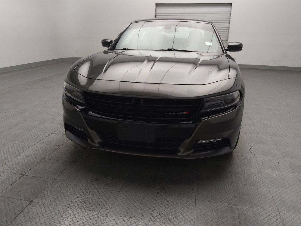Used 2019 Dodge Charger SXT AWD/4WD image 15
