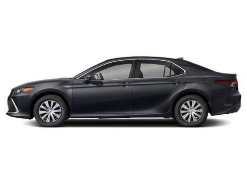 Used 2022 Toyota Camry LE w/ Cold Weather Package FWD image 3