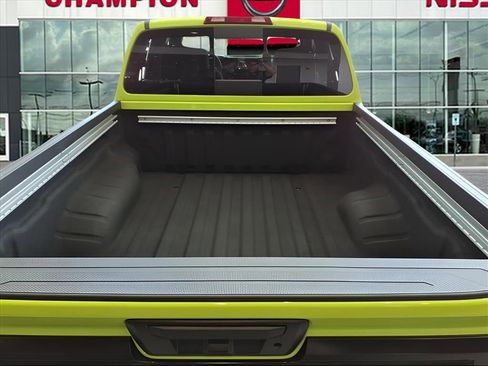 New 2026 Nissan Frontier PRO-4X w/ Pro-4x Convenience Package image 6