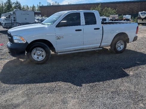 Used 2019 RAM 1500 Tradesman w/ Protection Group AWD/4WD image 3