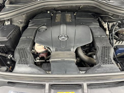 Used 2018 Mercedes-Benz GLS 450 4MATIC image 30