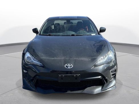 Used 2019 Toyota 86 TRD SE image 2