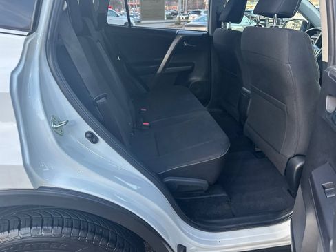 Used 2018 Toyota RAV4 XLE image 15