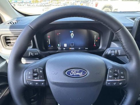 New 2026 Ford Maverick Lariat w/ Black Appearance Package image 27
