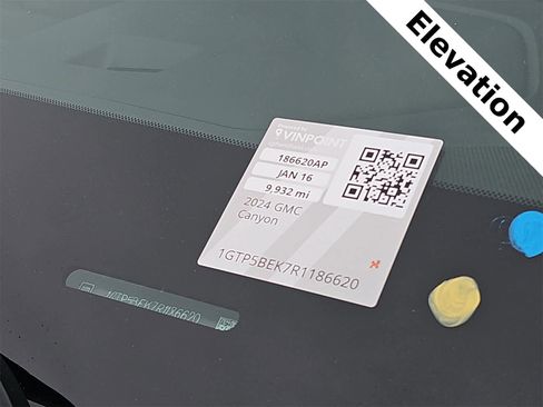 Used 2024 GMC Canyon Elevation w/ Trailering Package image 25