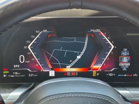 Used 2025 BMW 740i RWD image 27
