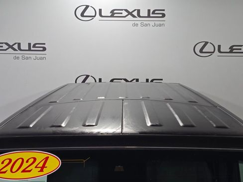 Used 2024 Jeep Wrangler Sport S image 7