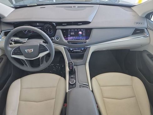Used 2022 Cadillac XT5 Premium Luxury FWD image 25