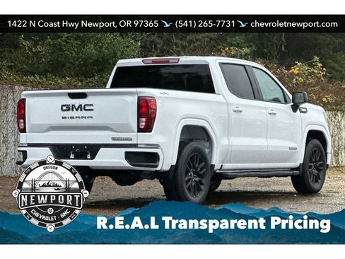 New 2026 GMC Sierra 1500 Elevation w/ LPO, Elevation Black Package AWD/4WD image 4
