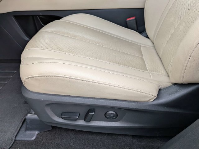 Used 2025 INFINITI QX60 Luxe FWD image 18