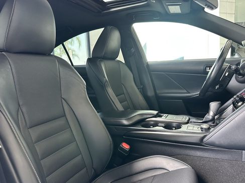 Used 2024 Lexus IS 350 F Sport w/ Navigation Package RWD image 31