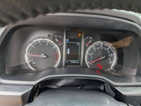 Used 2023 Toyota 4Runner TRD Sport w/ Technology Package AWD/4WD image 11