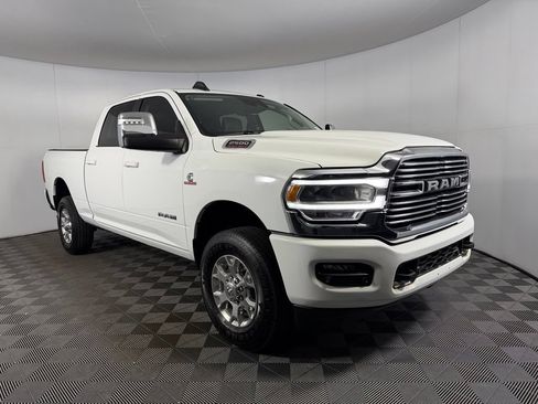Used 2024 RAM 2500 Laramie w/ Safety Group AWD/4WD image 5