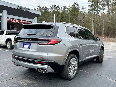 New 2026 GMC Acadia Denali w/ Super Cruise Package image 7