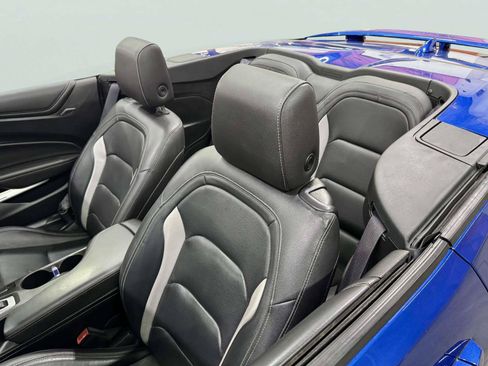 Used 2017 Chevrolet Camaro LT RWD image 36
