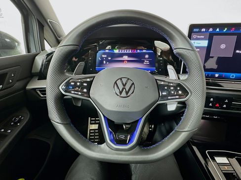 New 2026 Volkswagen Golf image 11