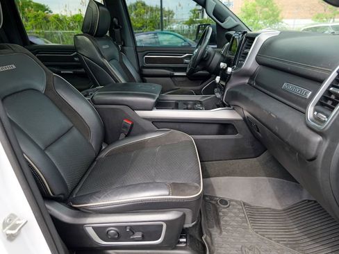 Used 2023 RAM 1500 Laramie AWD/4WD image 46