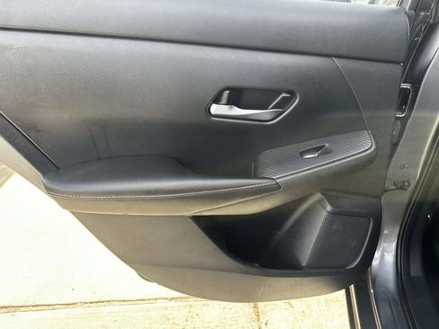 Used 2021 Nissan Sentra SV image 14