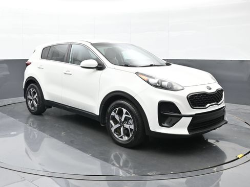 Used 2020 Kia Sportage LX FWD image 6