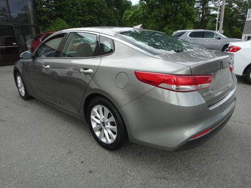 Used 2017 Kia Optima EX FWD image 6