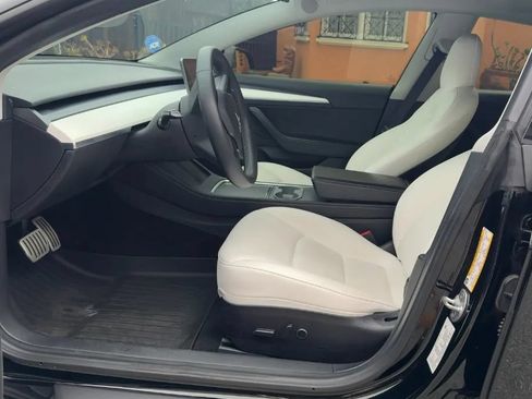 Used 2022 Tesla Model 3 Performance AWD/4WD image 4