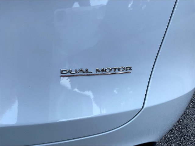 Used 2023 Tesla Model Y Performance AWD/4WD image 24