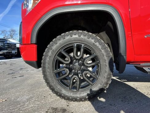 Used 2021 GMC Sierra 1500 AT4 image 13