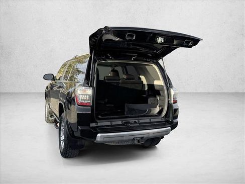 Used 2015 Toyota 4Runner Trail image 7