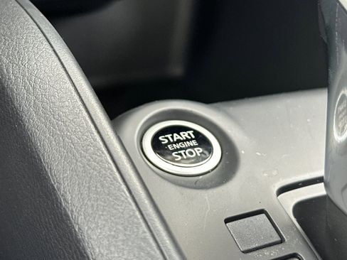 New 2025 Nissan Kicks S image 22