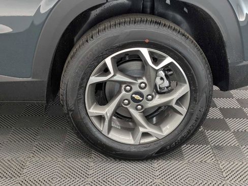 New 2026 Chevrolet Trax LT w/ Driver Confidence Package FWD image 14
