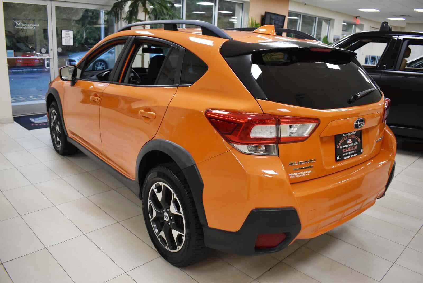 Used 2018 Subaru Crosstrek 2.0i Premium w/ Moonroof Package AWD/4WD image 6