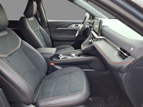 New 2026 Ford Explorer ST image 12