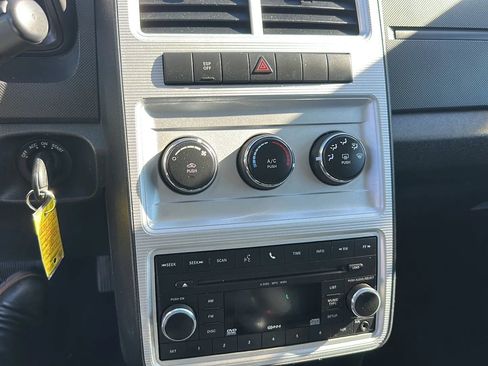 Used 2010 Dodge Journey SE FWD image 13
