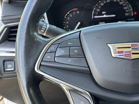 Used 2018 Cadillac XT5 Premium Luxury image 30