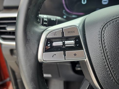 Certified 2023 Kia Telluride EX w/ EX Captain's Chair Package FWD image 32
