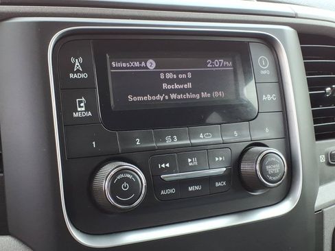 Certified 2019 RAM 1500 Express AWD/4WD image 18