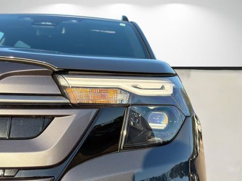 Used 2026 Subaru Forester Premium w/ Base/Premium Package AWD/4WD image 9