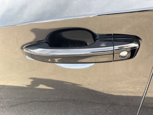 Certified 2018 Honda Accord EX image 11