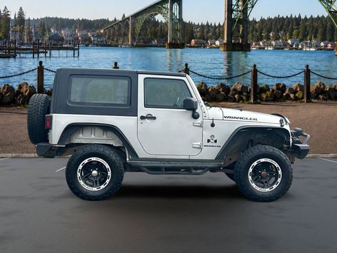 Used 2007 Jeep Wrangler X AWD/4WD image 4