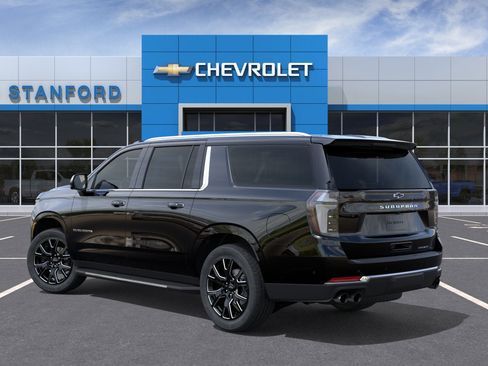 New 2026 Chevrolet Suburban Premier AWD/4WD image 3