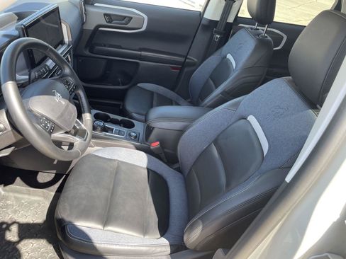 Certified 2025 Ford Bronco Sport Outer Banks w/ Outer Banks Tech Package+ AWD/4WD image 11