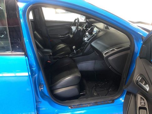 Used 2018 Ford Focus RS AWD/4WD image 22