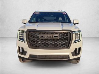 Used 2022 GMC Yukon Denali w/ Denali Premium Package video 2