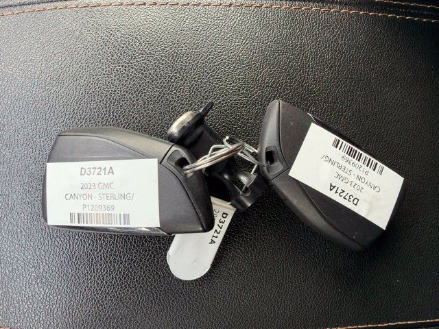 Used 2023 GMC Canyon AT4 w/ Canyon Safety Plus Package AWD/4WD image 24