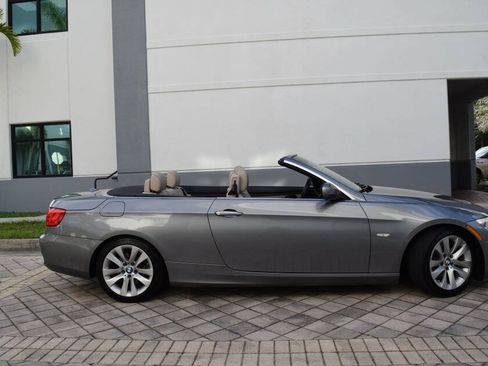 Used 2013 BMW 328i Convertible RWD image 41