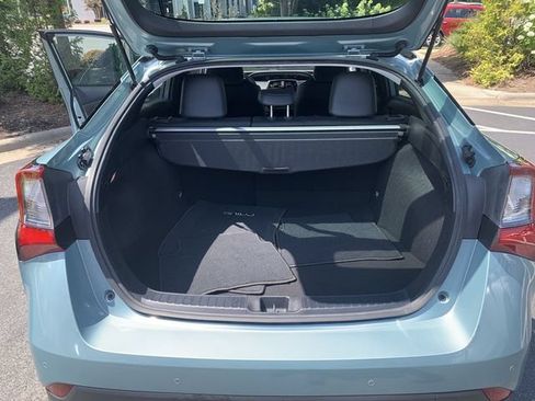 Used 2019 Toyota Prius XLE FWD image 32