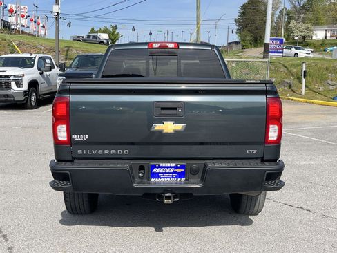 Used 2018 Chevrolet Silverado 1500 LTZ Z71 AWD/4WD image 7