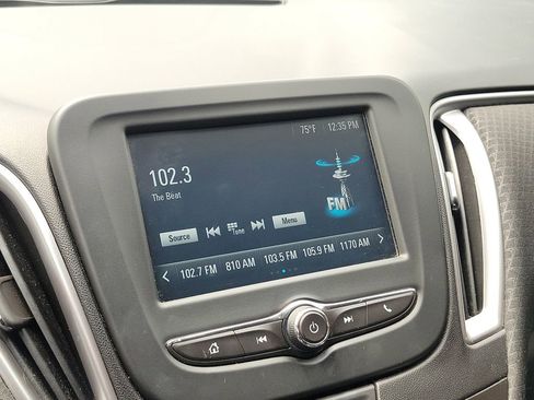 Used 2018 Chevrolet Malibu LS FWD image 28