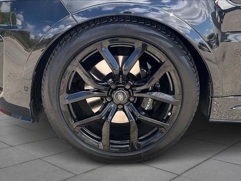 Used 2020 Land Rover Range Rover Sport SVR image 10