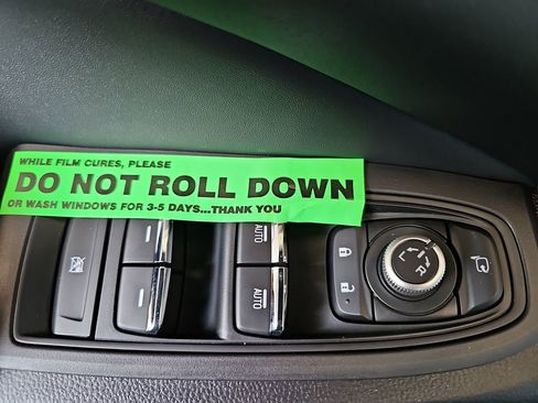 Certified 2025 Subaru Ascent Bronze Edition image 30